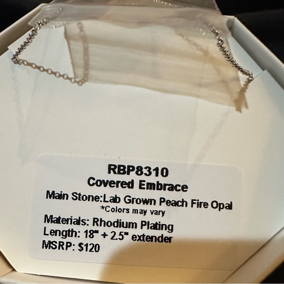 Bomb party October 2024 necklace - Picture 3 of 3